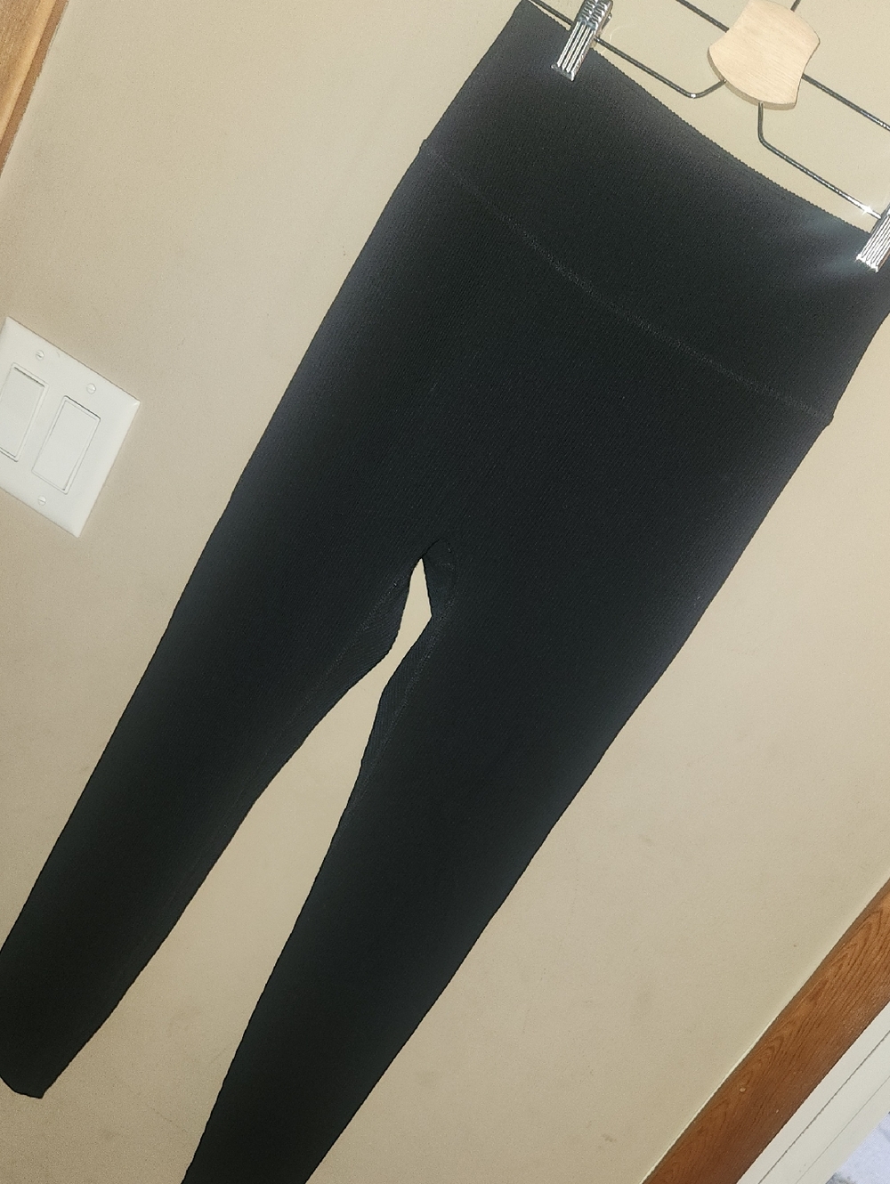 Beyond Yoga Ribbed Legging Size Medium.